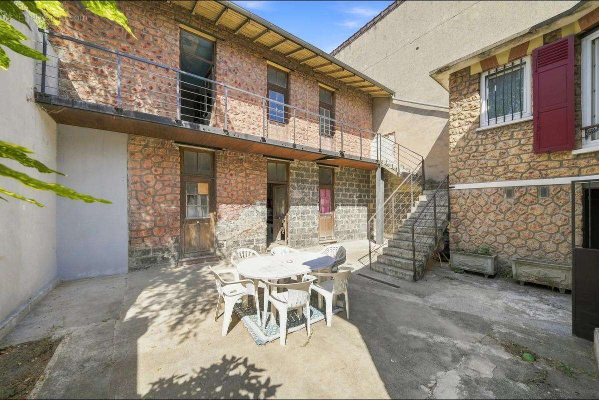 Maison de 4 pièces de 95 m² à Vitry-sur-Seine - photo 12