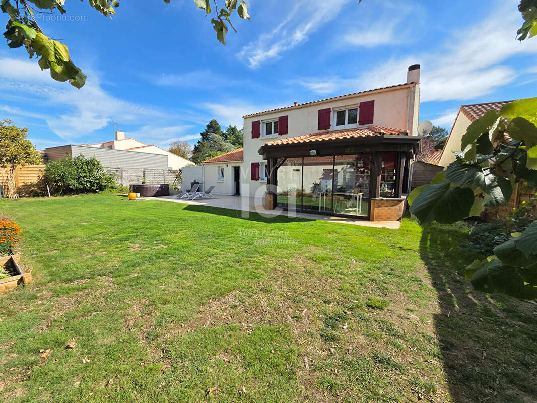 Maison à BOUAYE