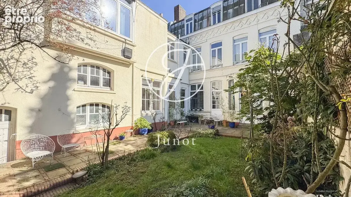 Lille - CORMONTAIGNE - Maison - 9 pièces - 318,52m² - 6 chambres - Jardin - Garage. - photo 1