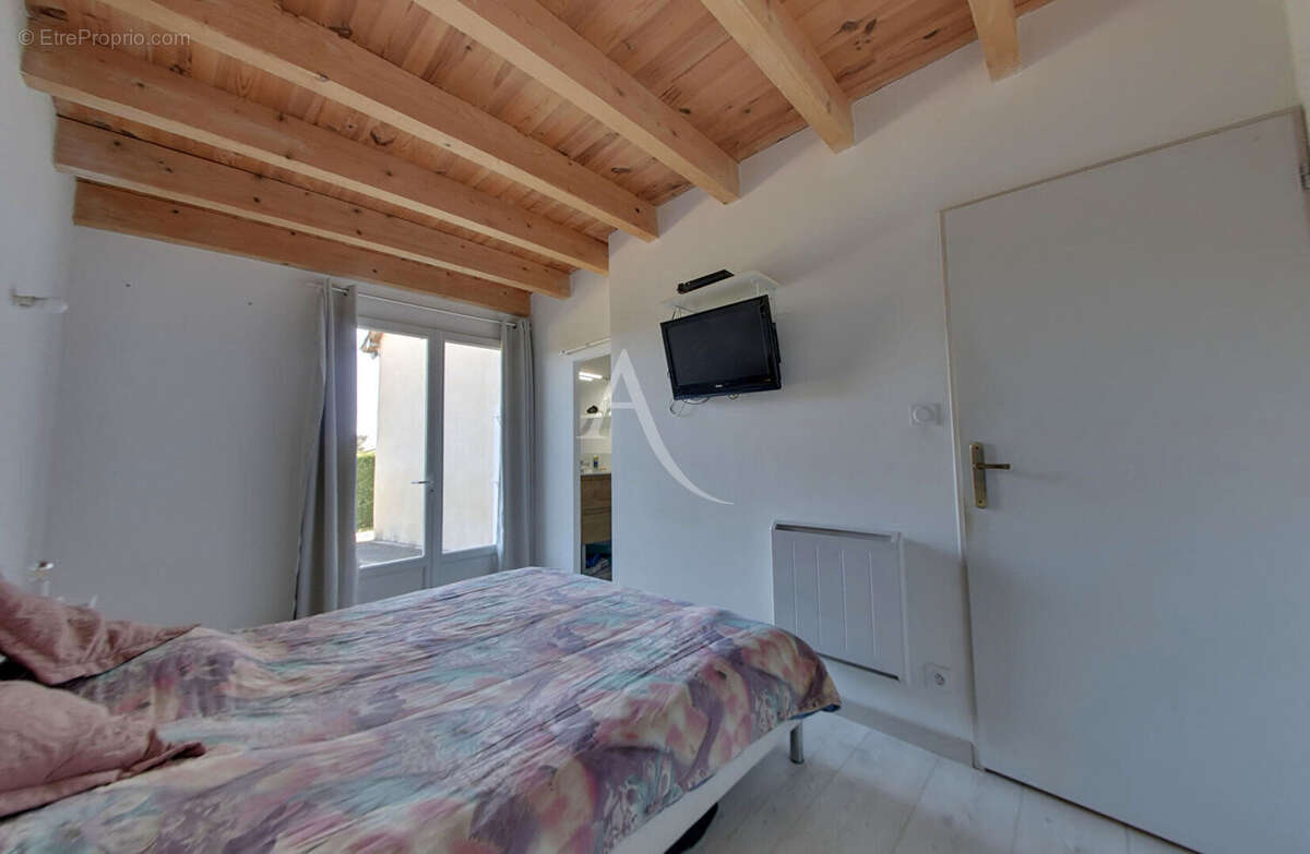 Maison à MONTBARTIER