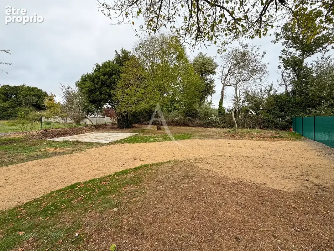 Terrain hors lotissement de 465m² - photo 2