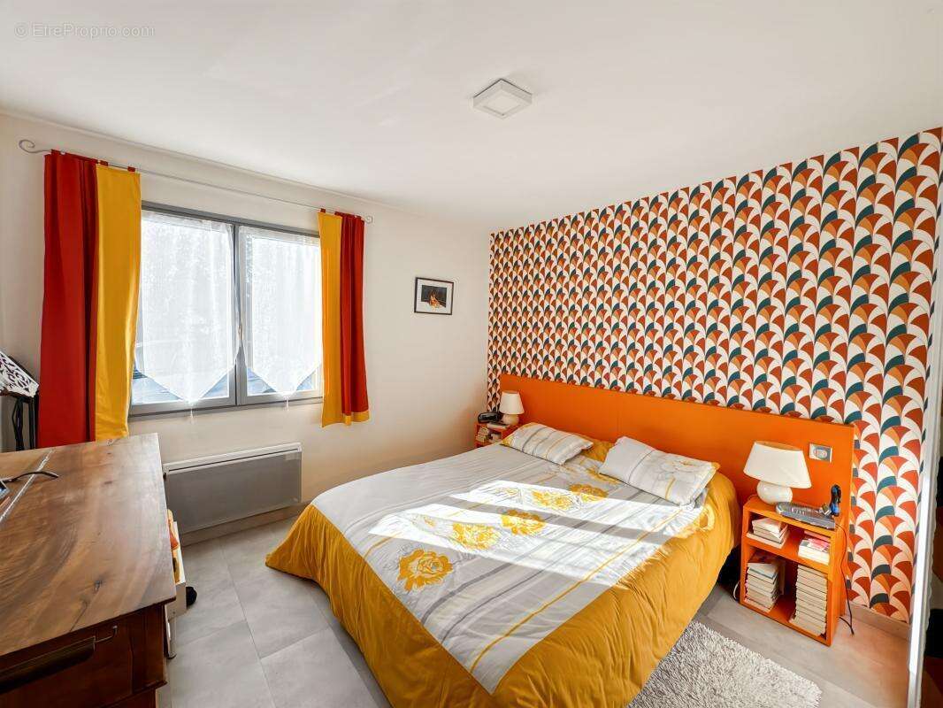 Maison à SAINT-ASTIER