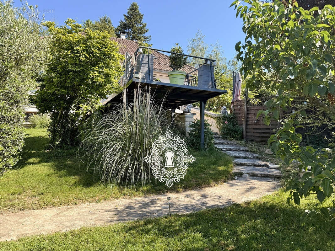 Maison à DONNEMARIE-DONTILLY