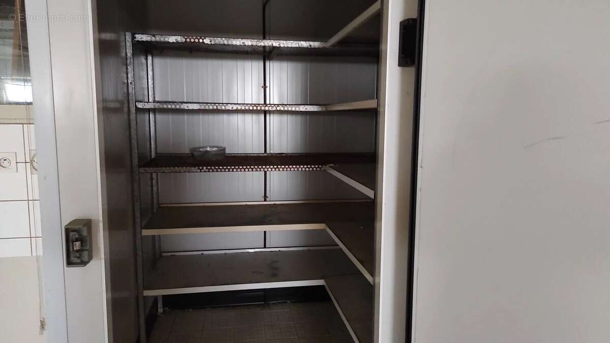 Commerce à SEUIL-D'ARGONNE