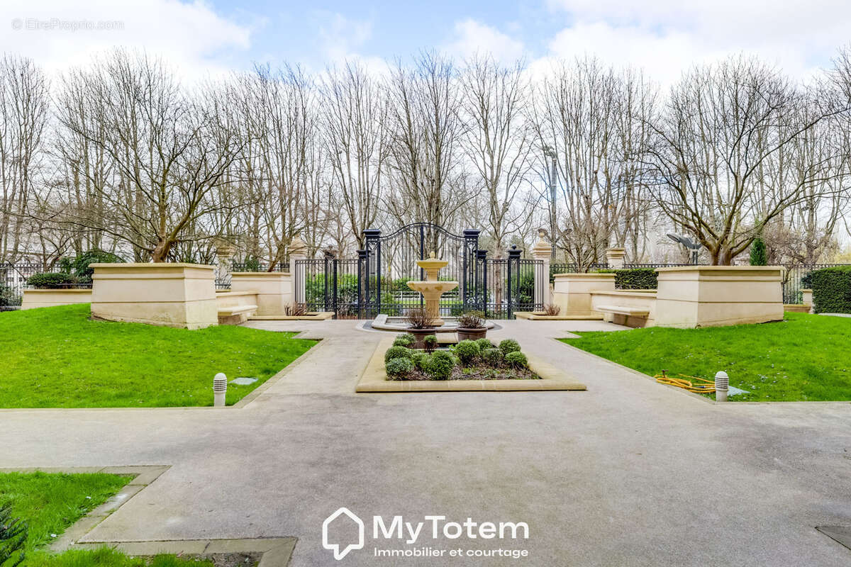 Appartement à LEVALLOIS-PERRET