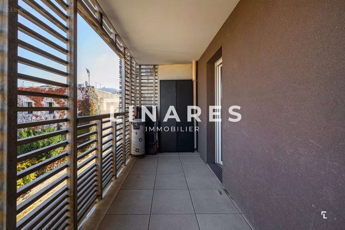 Appartement à MARSEILLE-9E