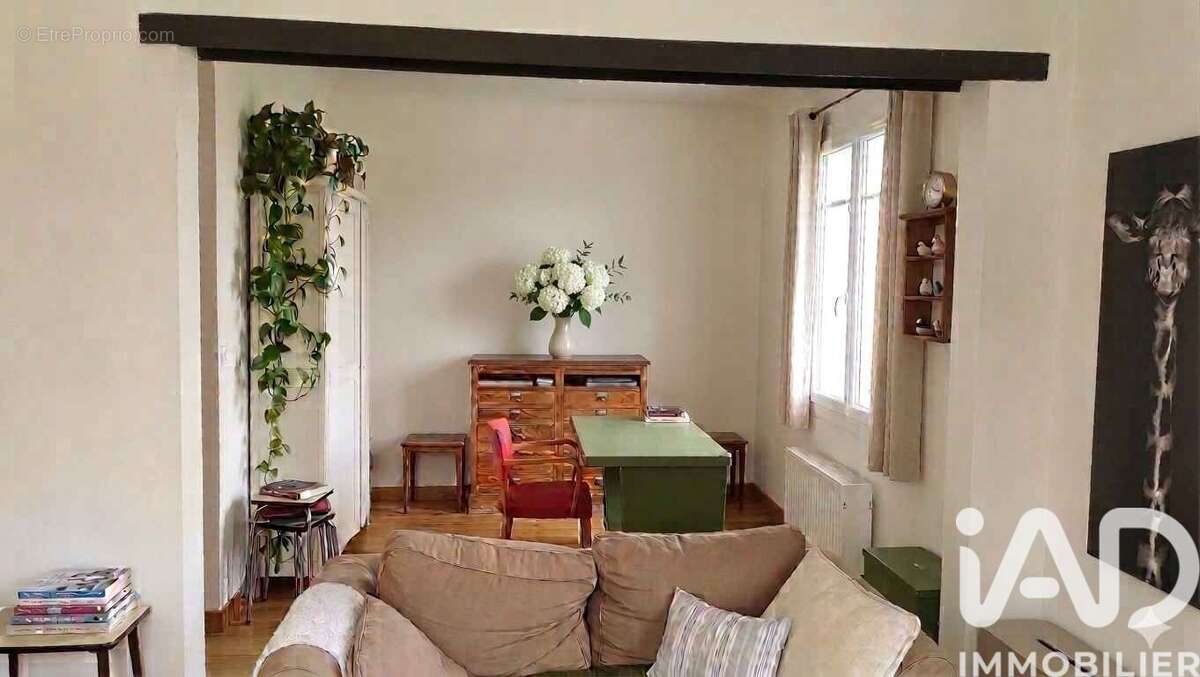Maison 162 m² à Aramon  - photo 7