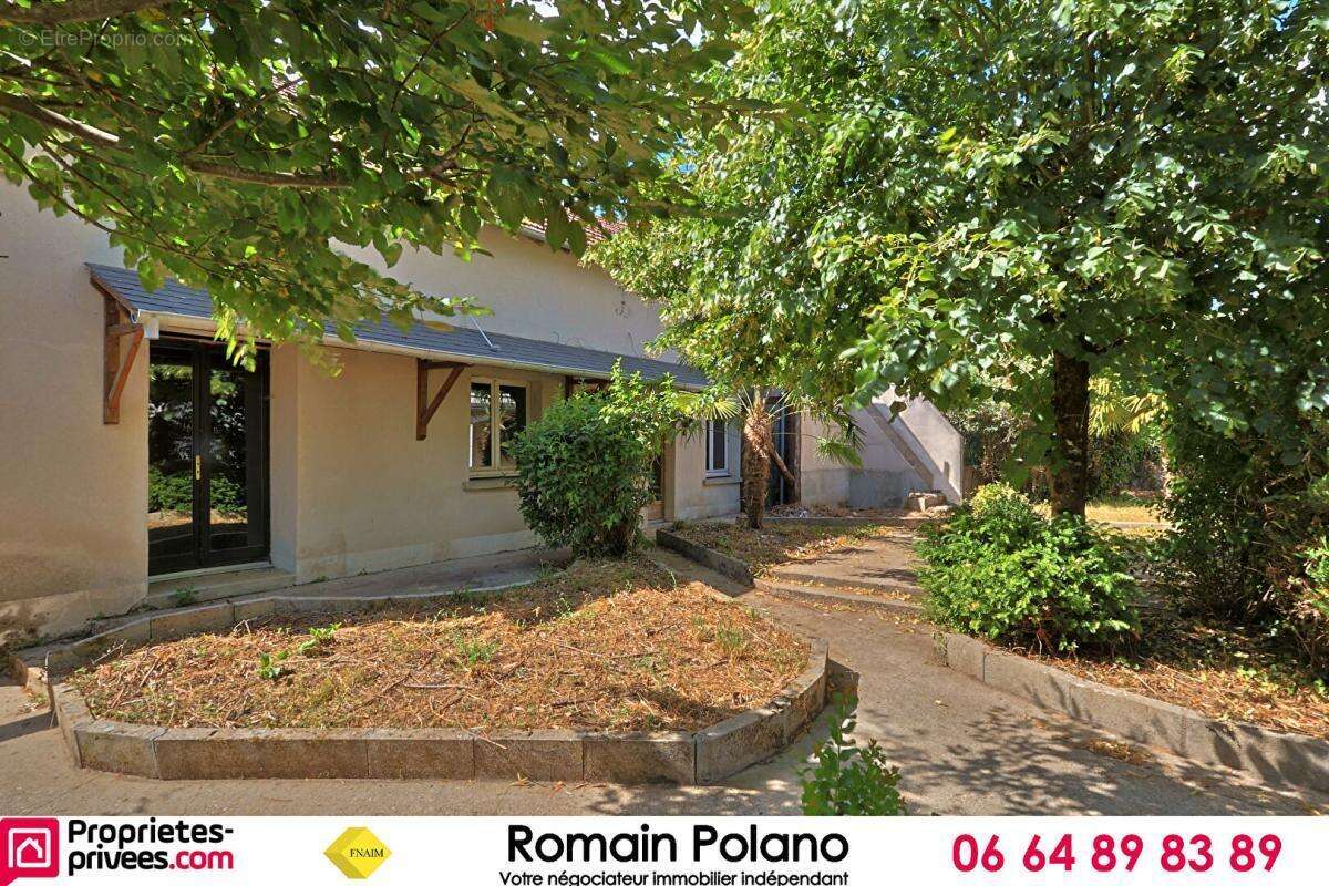 Maison 5 pièces de 166m² avec dépendance - photo 15