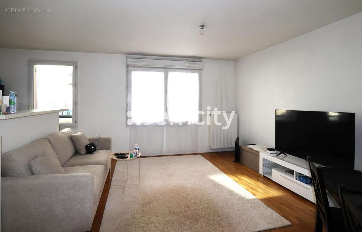 Appartement à MANTES-LA-JOLIE