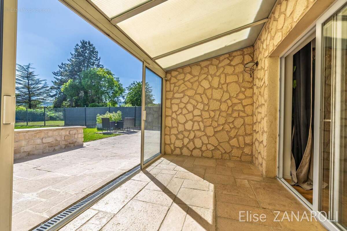 Maison 145 m² à Zoufftgen  - photo 4