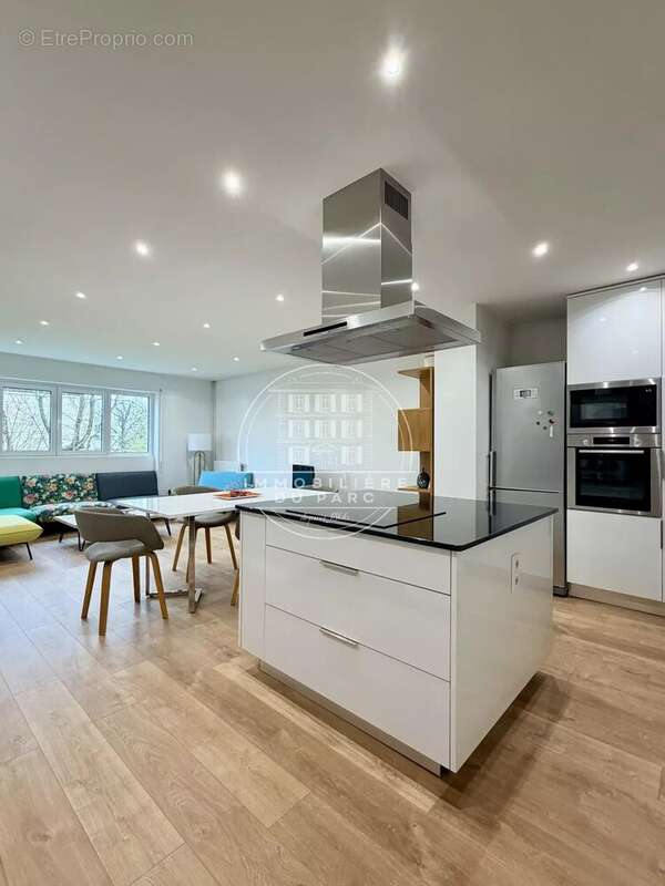 Appartement à LE VESINET