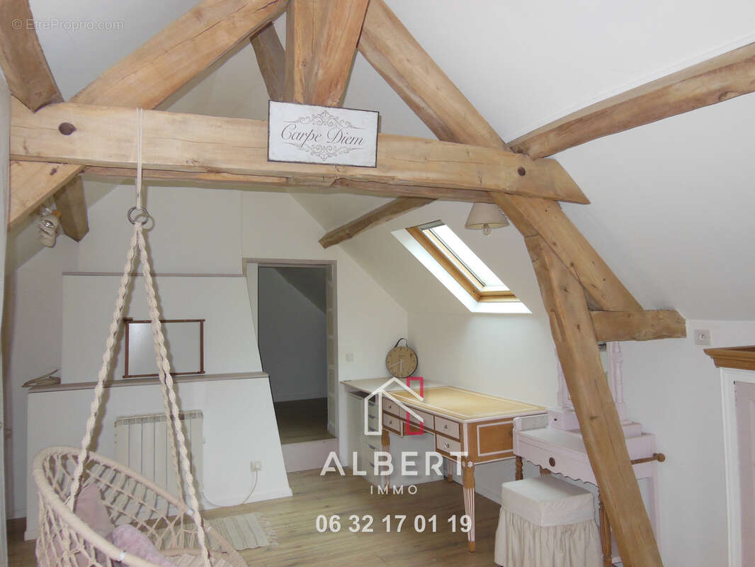 Longere renovee 3 chambres - photo 2