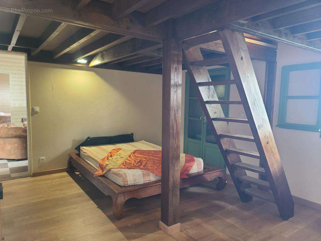 Terrain à SAINT-DENIS