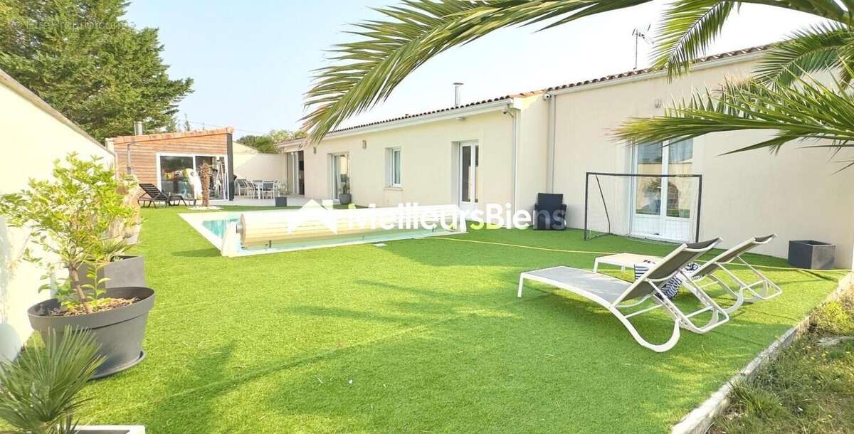 spacieuse maison T7 avec piscine  grand garage - photo 3