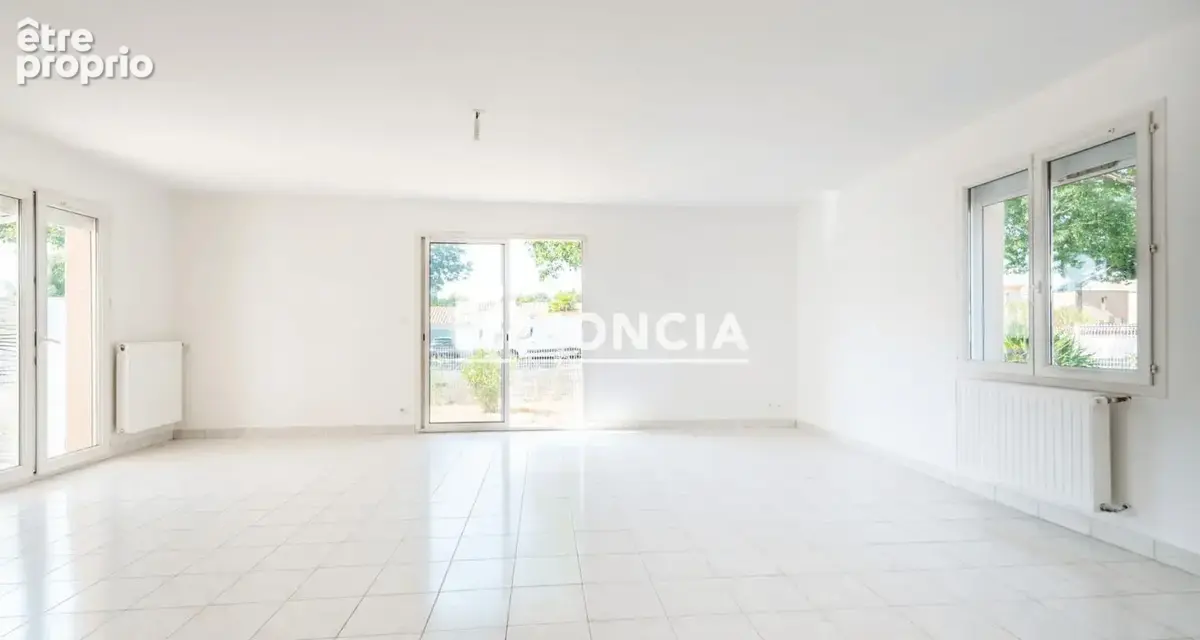 LE PELLERIN / CHÊNE VERT : maison T4 de plain-pied de 102 m2 avec 3 chambres, terrasse, garage et jardin sur parcelle de 525 m2, - photo 3