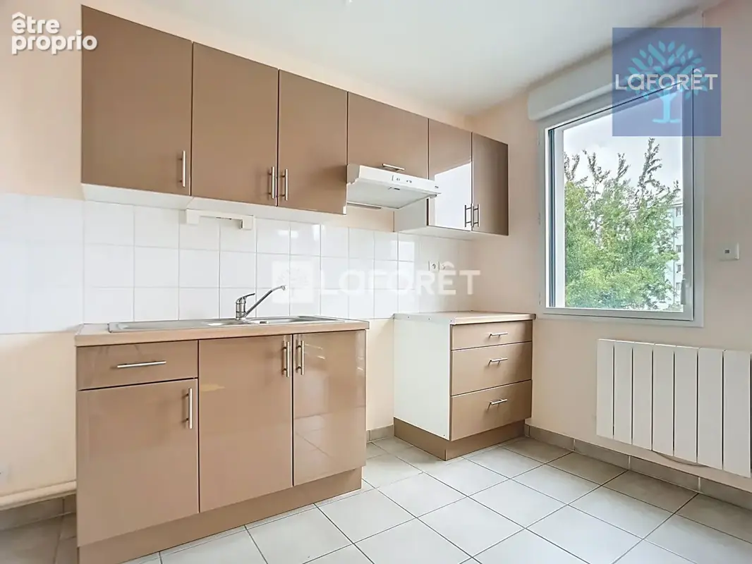 Rennes Alphonse Guérin - Type 3 récent - 66.37 m² - photo 4