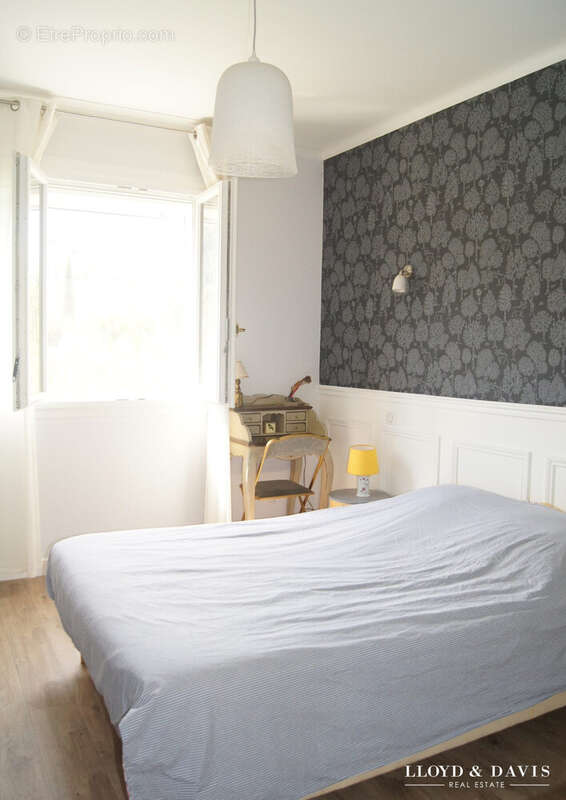 Maison 158 m² à Nyons  - photo 9