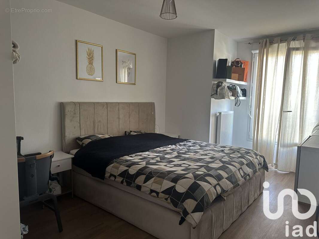 Photo 8 - Appartement à CORBEIL-ESSONNES