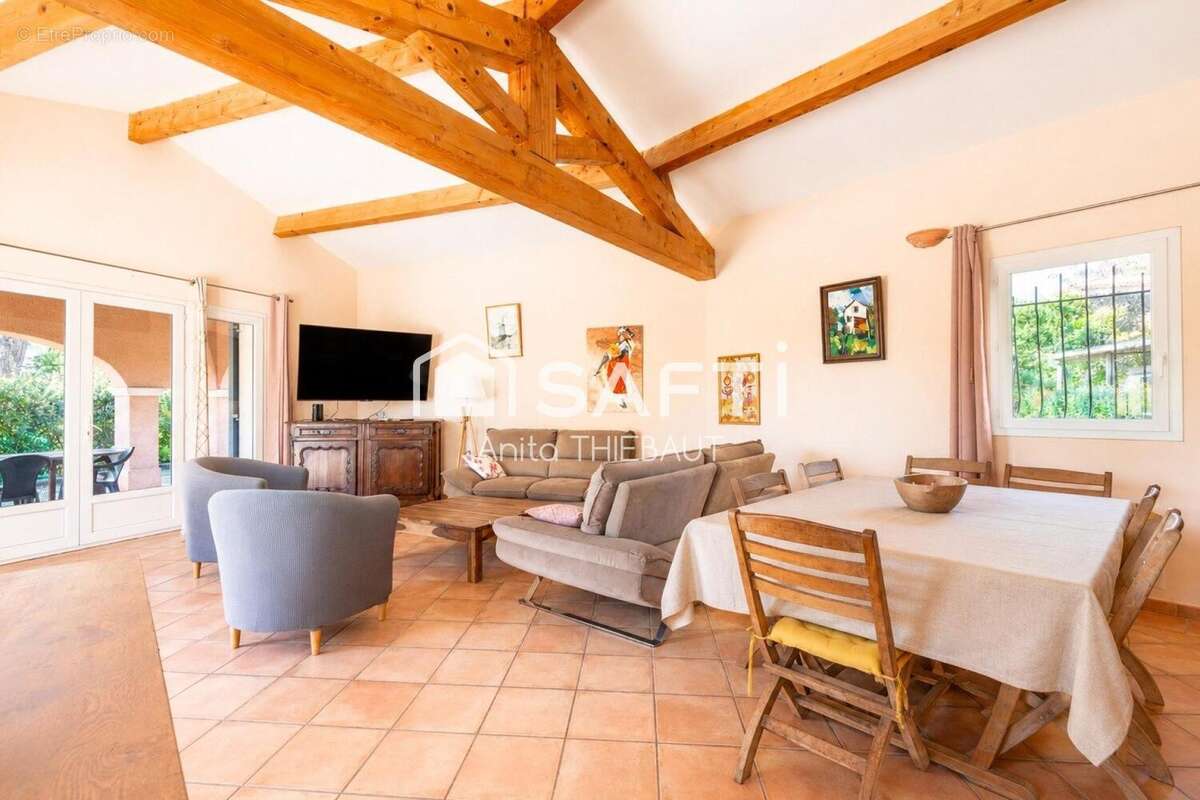 Photo 4 - Maison à SAINT-RAPHAEL