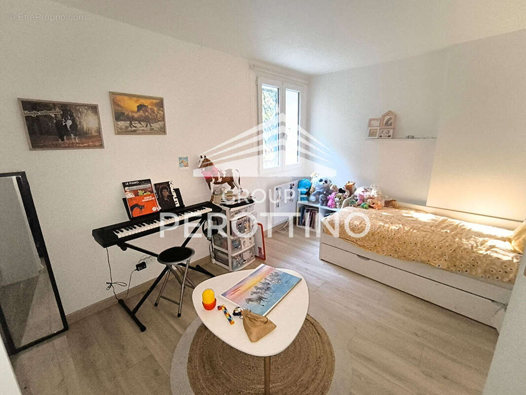 Appartement à TRETS