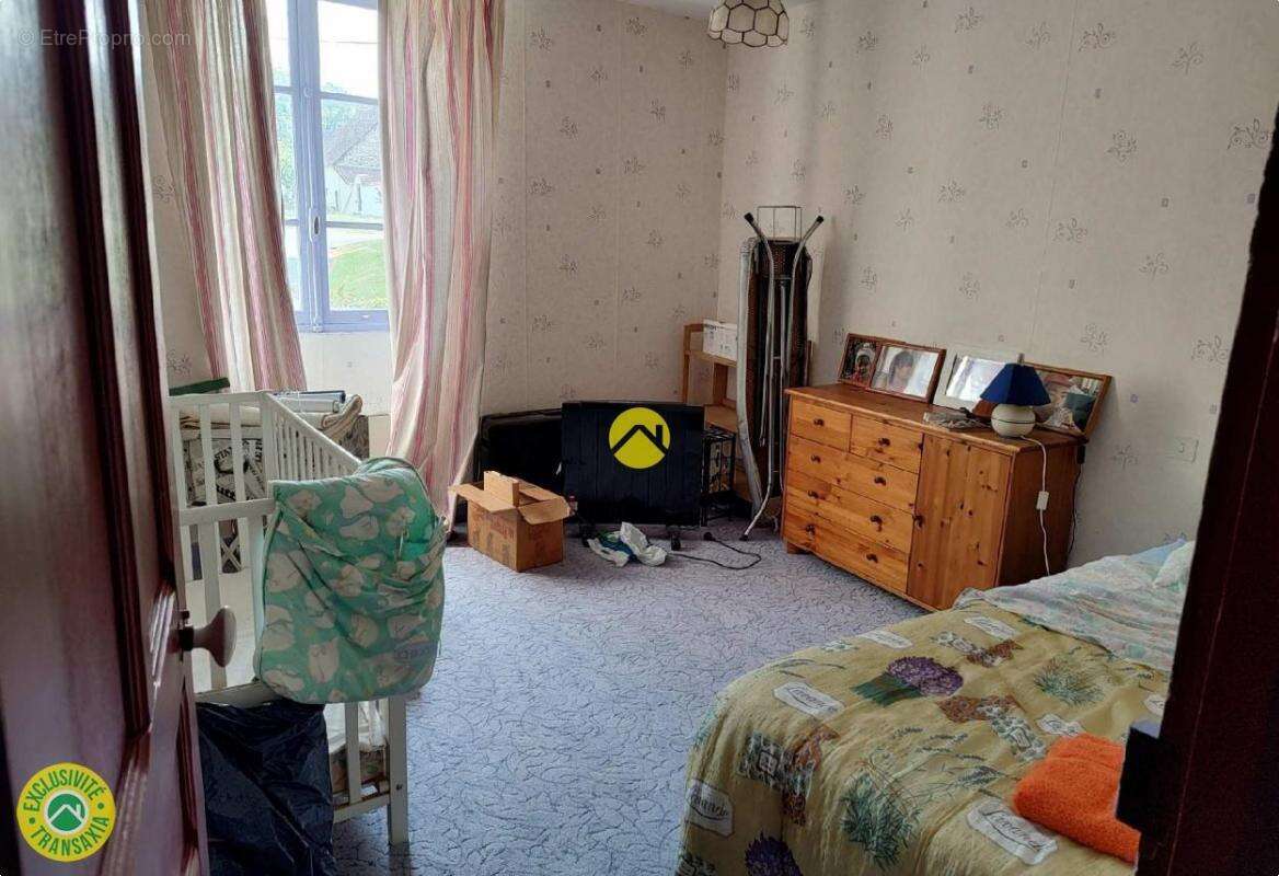 Maison à DUN-LE-PALESTEL