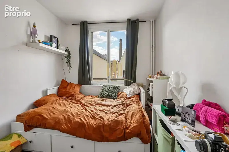 Paris 20   Secteur Plaine / Buzenval   3 pièces de 72 m2 avec cave - photo 4
