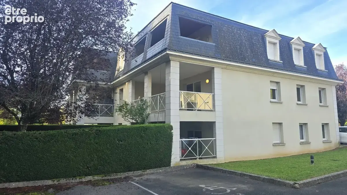 Appartement à SAINT-CYR-SUR-LOIRE