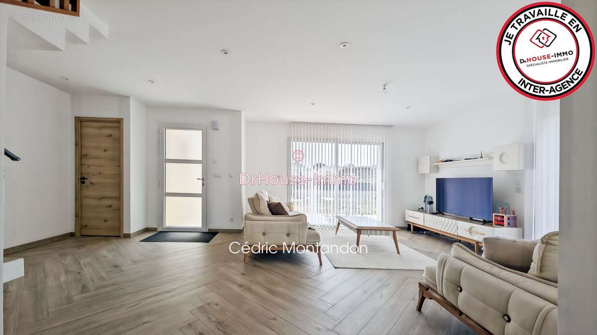 Maison 6 pièces 140 m² à vendre à Graye-Sur-Mer (14470) - photo 5