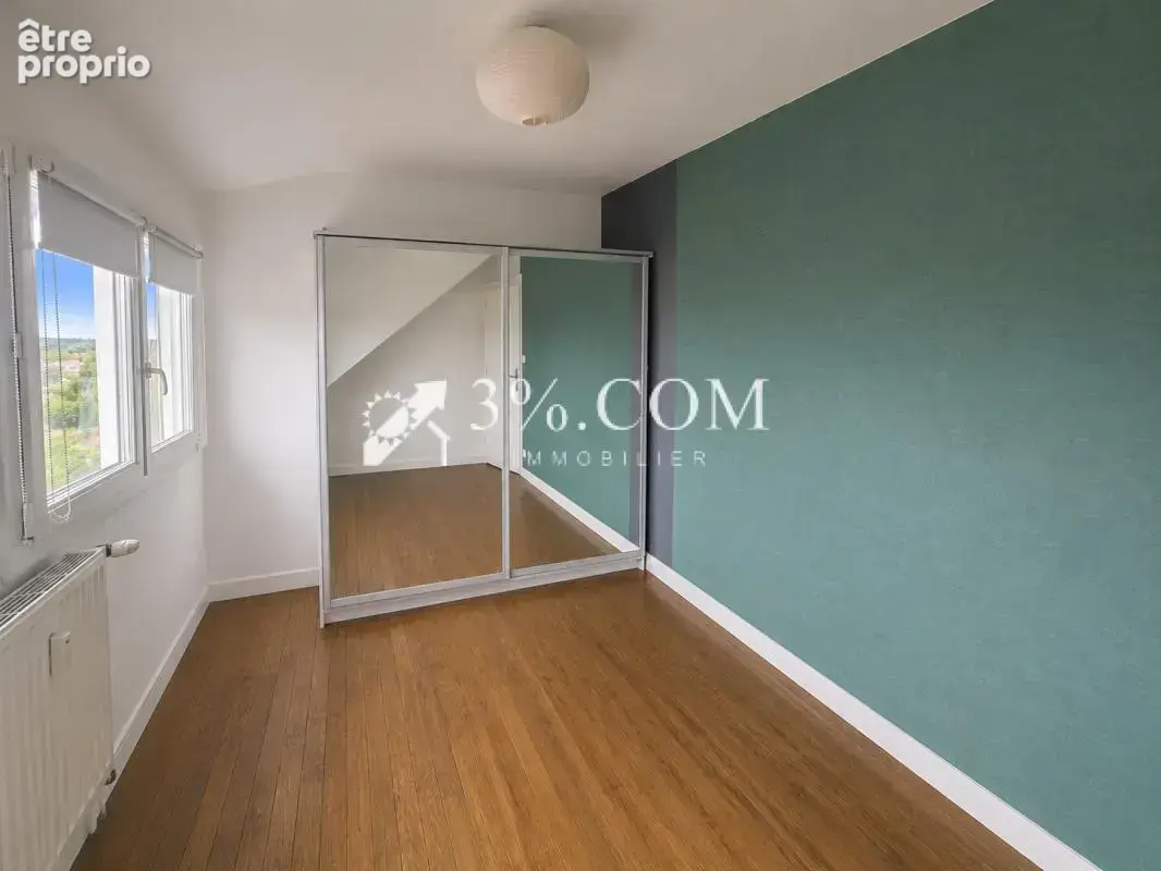 La roche bernard, bel appartement de 78,32 m2 env., de 4 piè - photo 7
