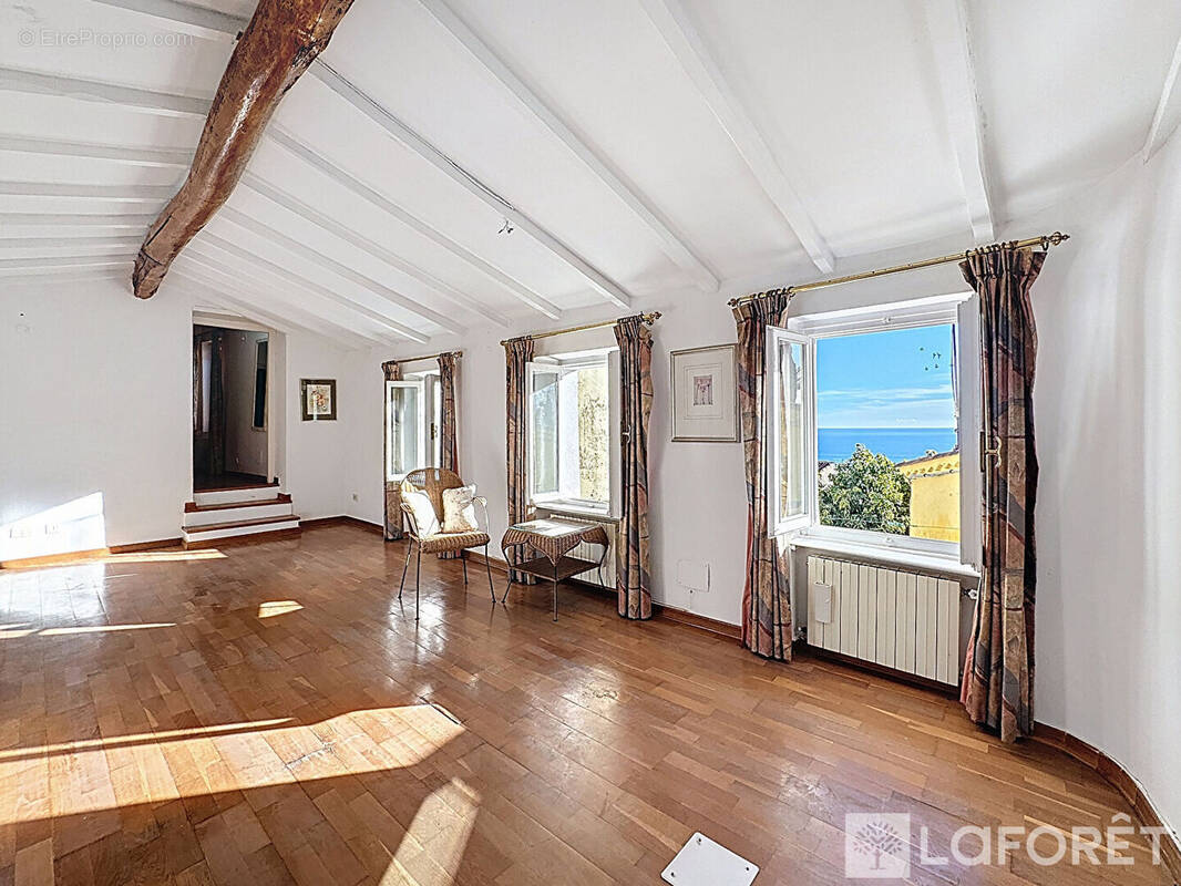 Maison à ROQUEBRUNE-CAP-MARTIN