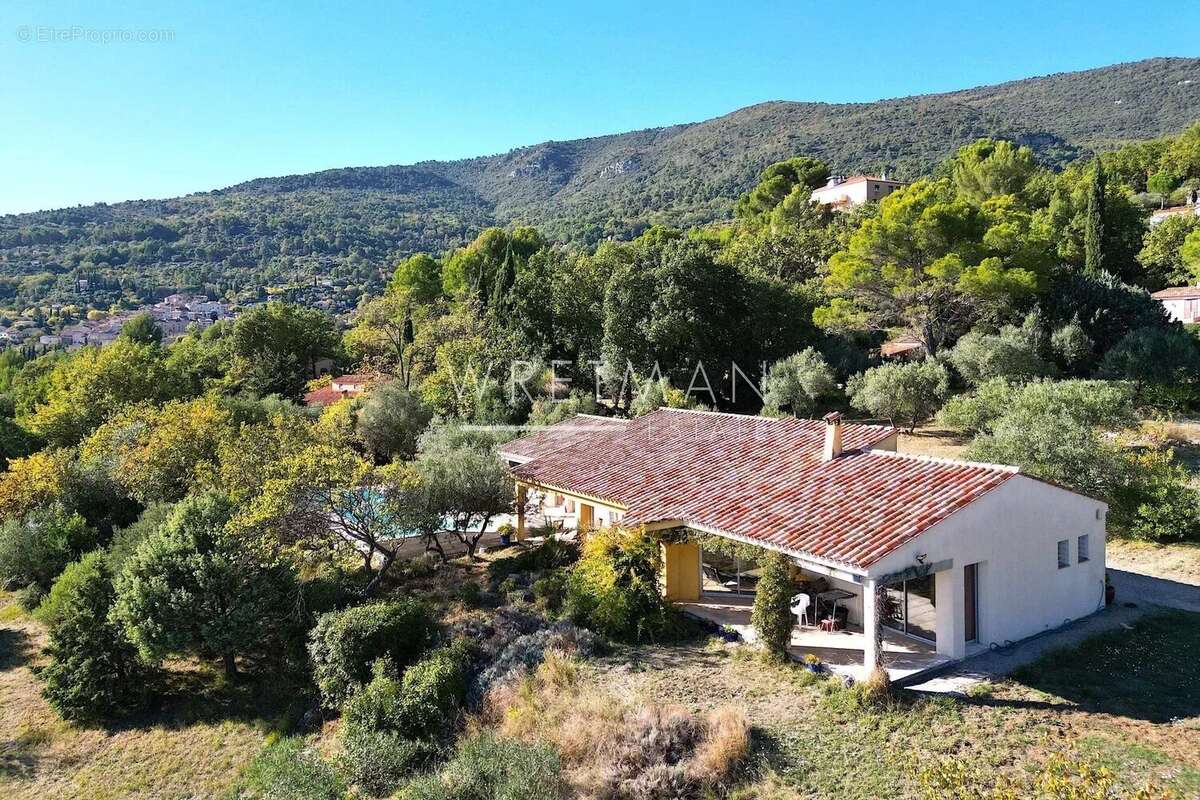 Maison à SEILLANS