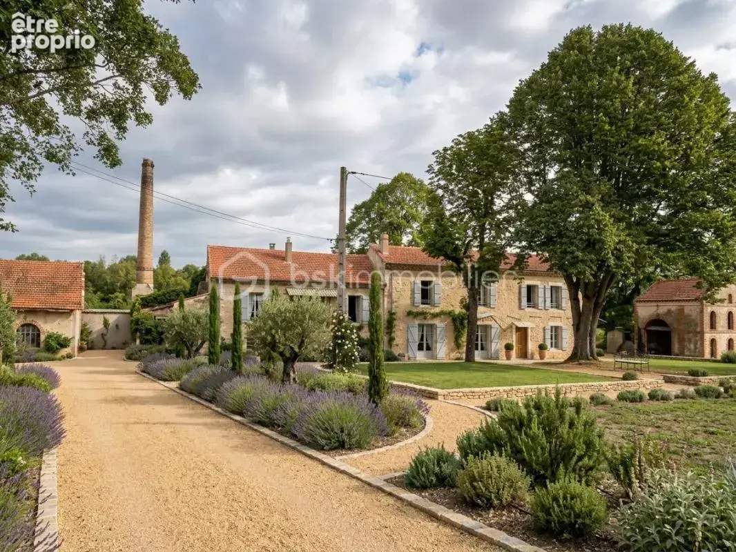 Commerce à MONTELIMAR
