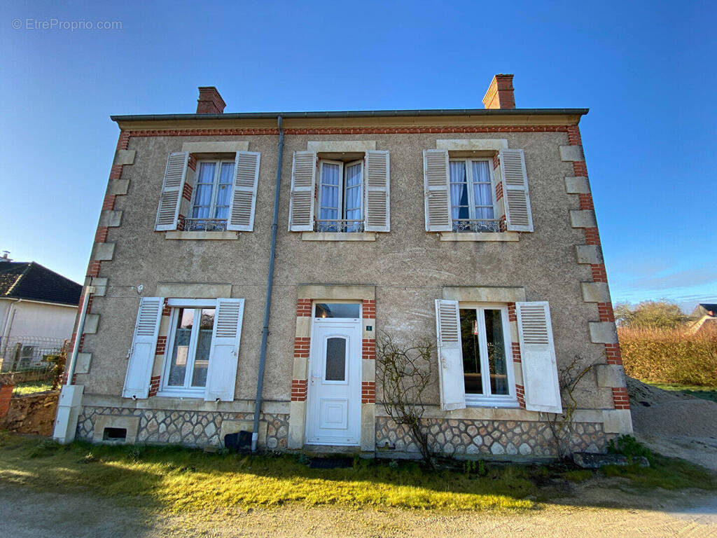 Maison à SENNECAY