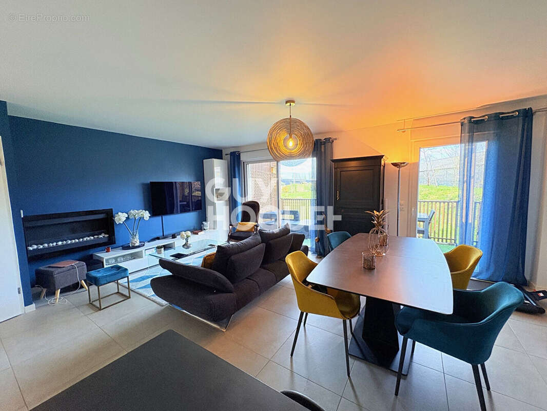Appartement à VILLENAVE-D'ORNON