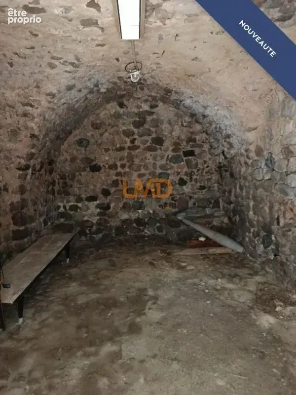 Vals-les-Bains – Maison en pierre meublée, 41m2, commerces à pie - photo 9