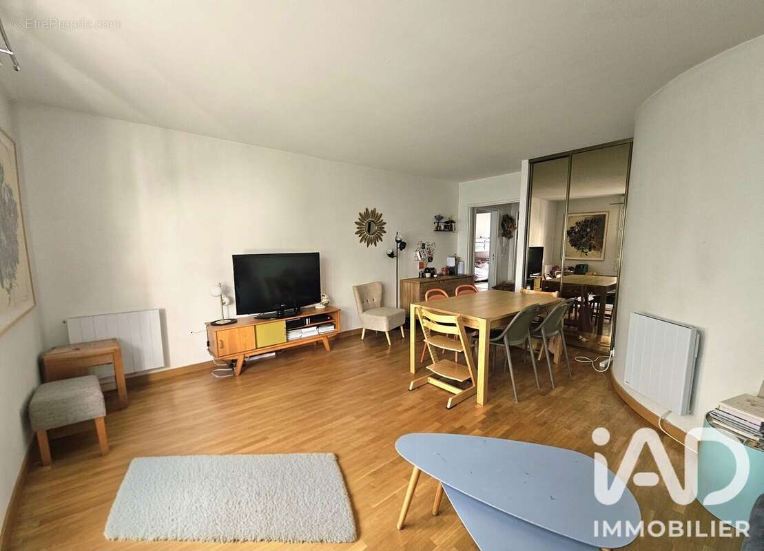 Photo 2 - Appartement à ASNIERES-SUR-SEINE