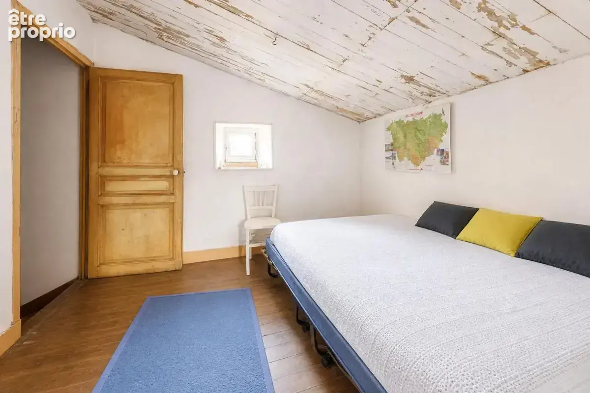 Maison de 4 pièces de 60 m² à Langeac - photo 5