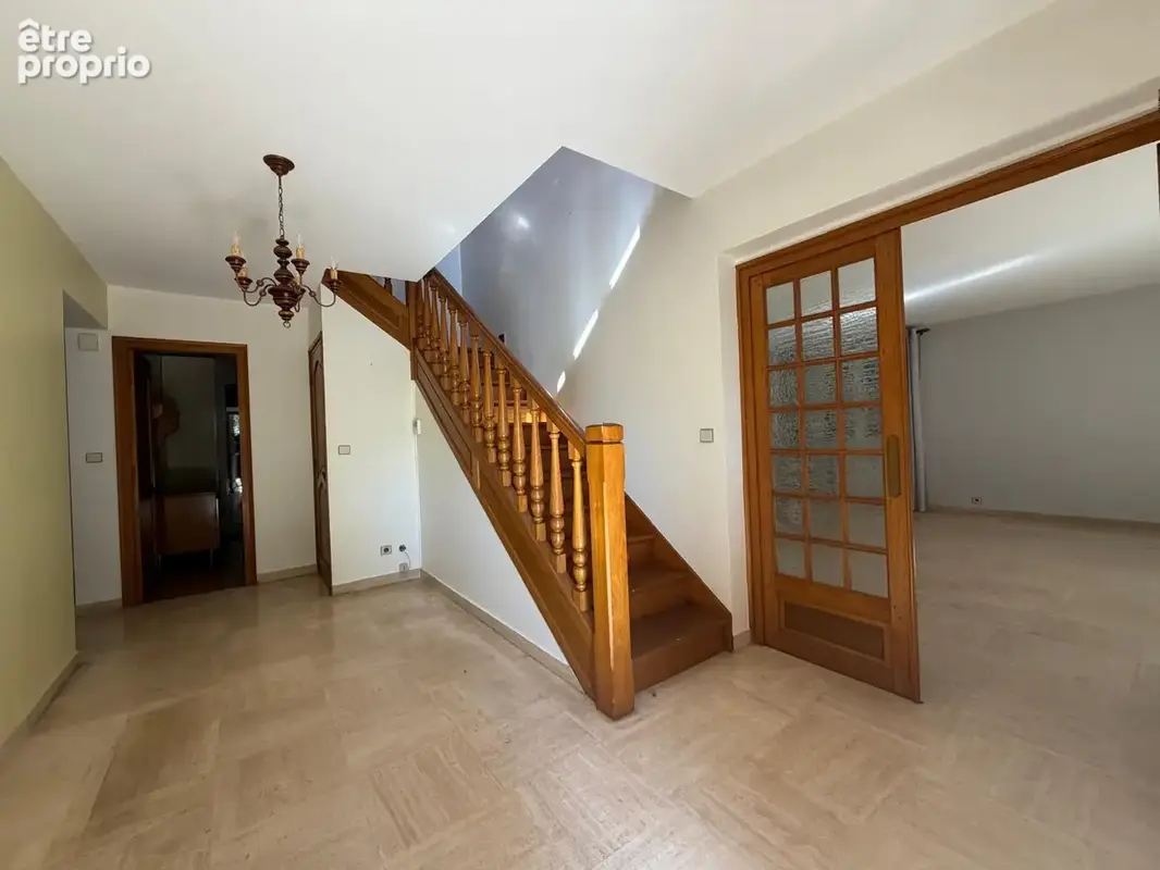 Le Golf / Côte Chaude - MAISON Familiale de 223m2, 6790m2 de terrain - photo 5