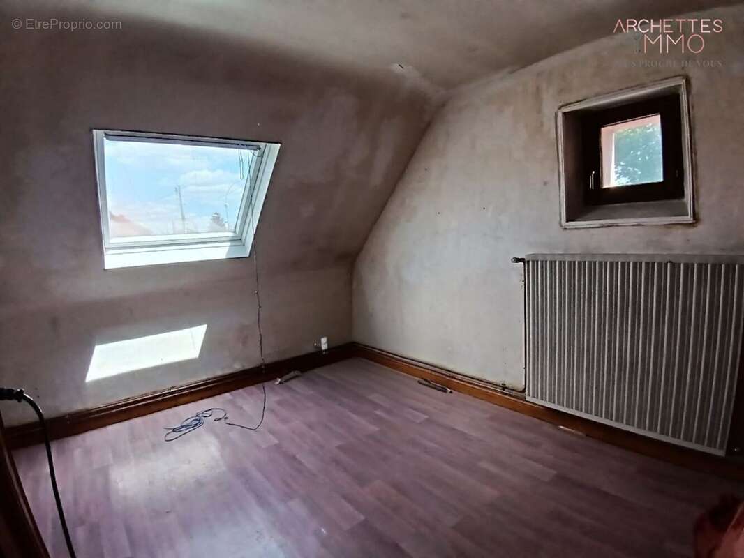 Maison 100 m² à Bruyeres  - photo 8