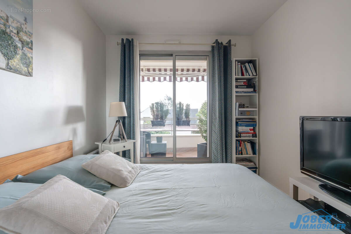 Appartement à NOGENT-SUR-MARNE