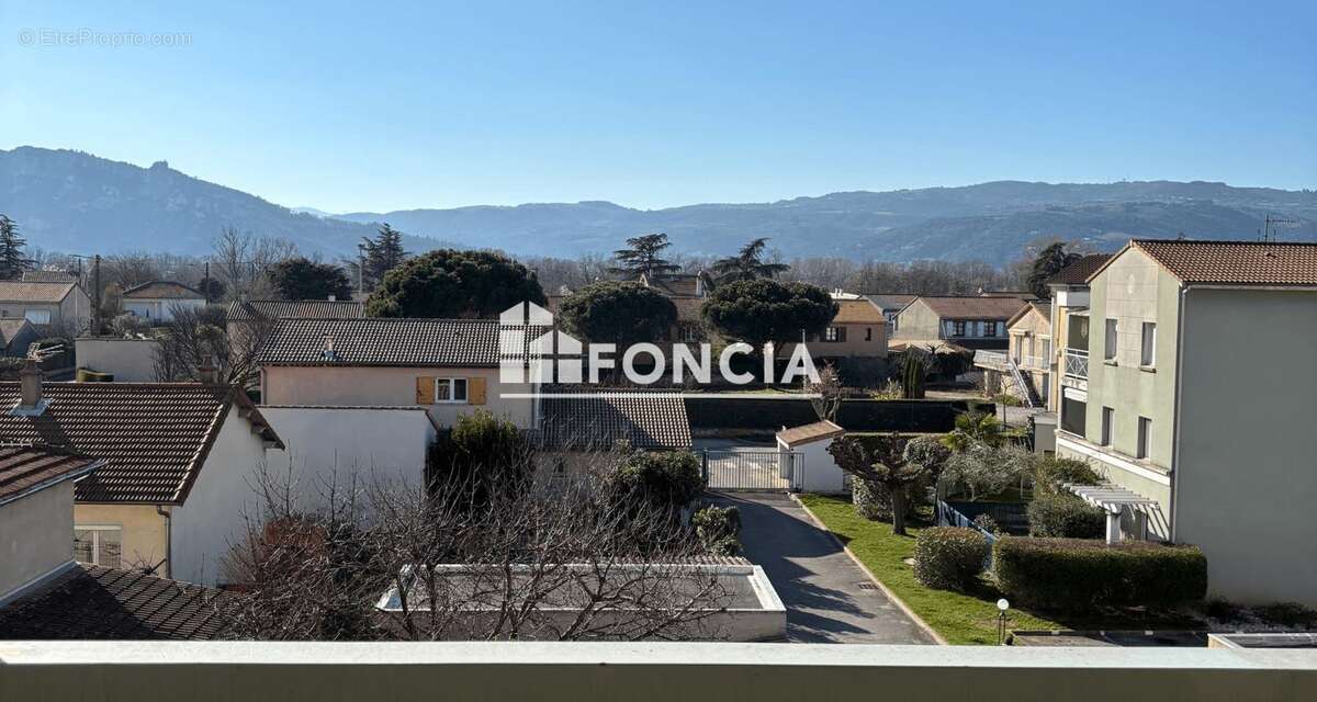 Appartement à BOURG-LES-VALENCE