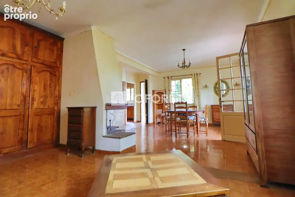 Maison de charme avec jardin à Aubagne ? Potentiel à saisir ! - photo 7