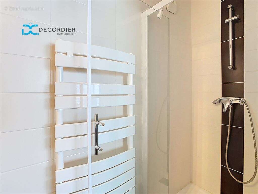 Appartement à EVIAN-LES-BAINS