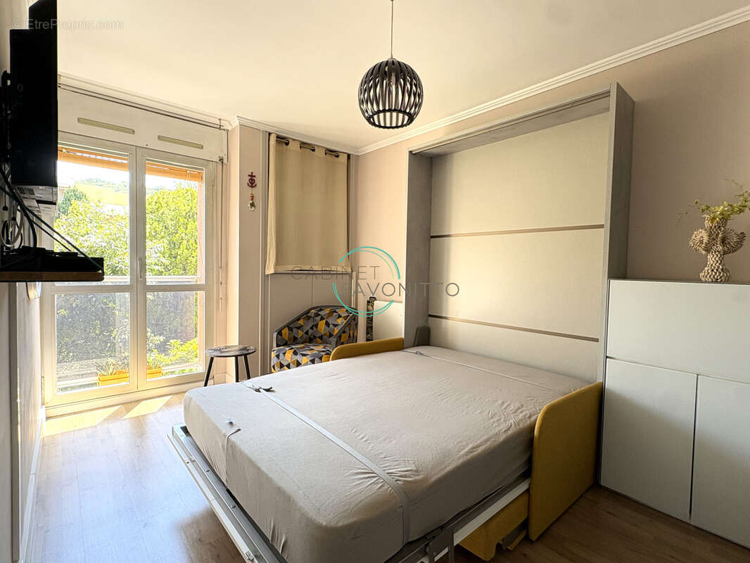 Appartement à CARRY-LE-ROUET