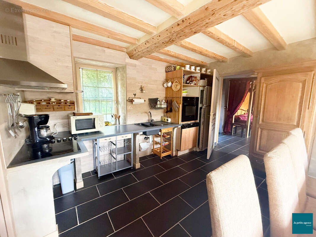 Maison à PONT-D'OUILLY