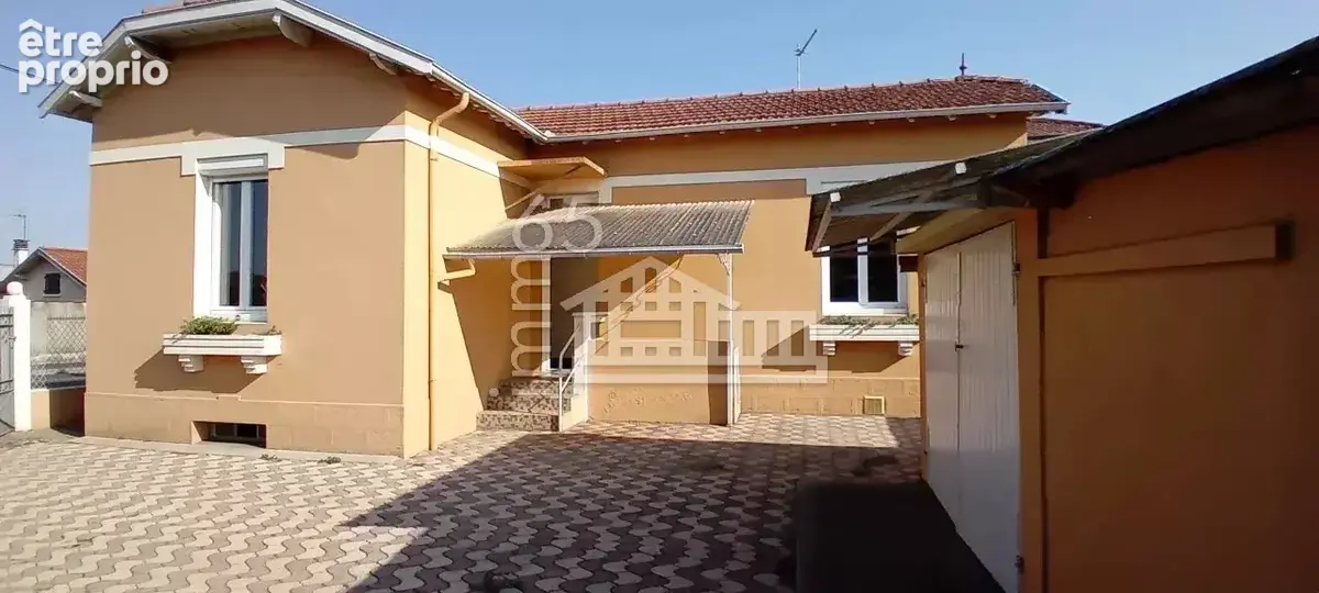 Maison à AUREILHAN