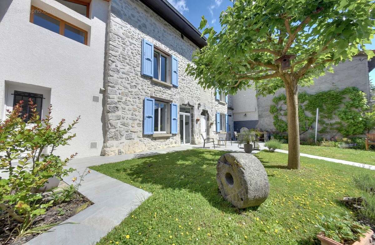 Maison à BERNIN