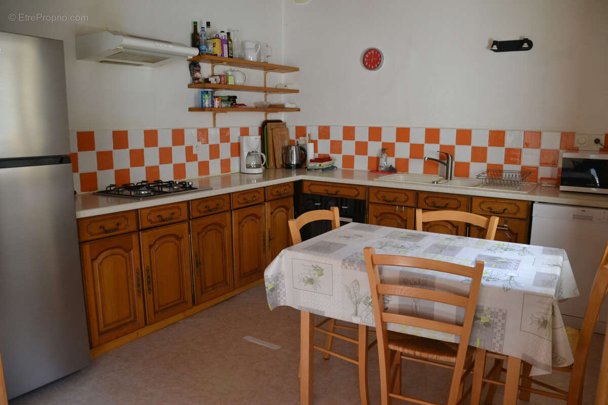 Maison à ROCHEFORT-MONTAGNE