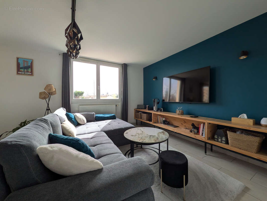 Appartement à ROMANS-SUR-ISERE