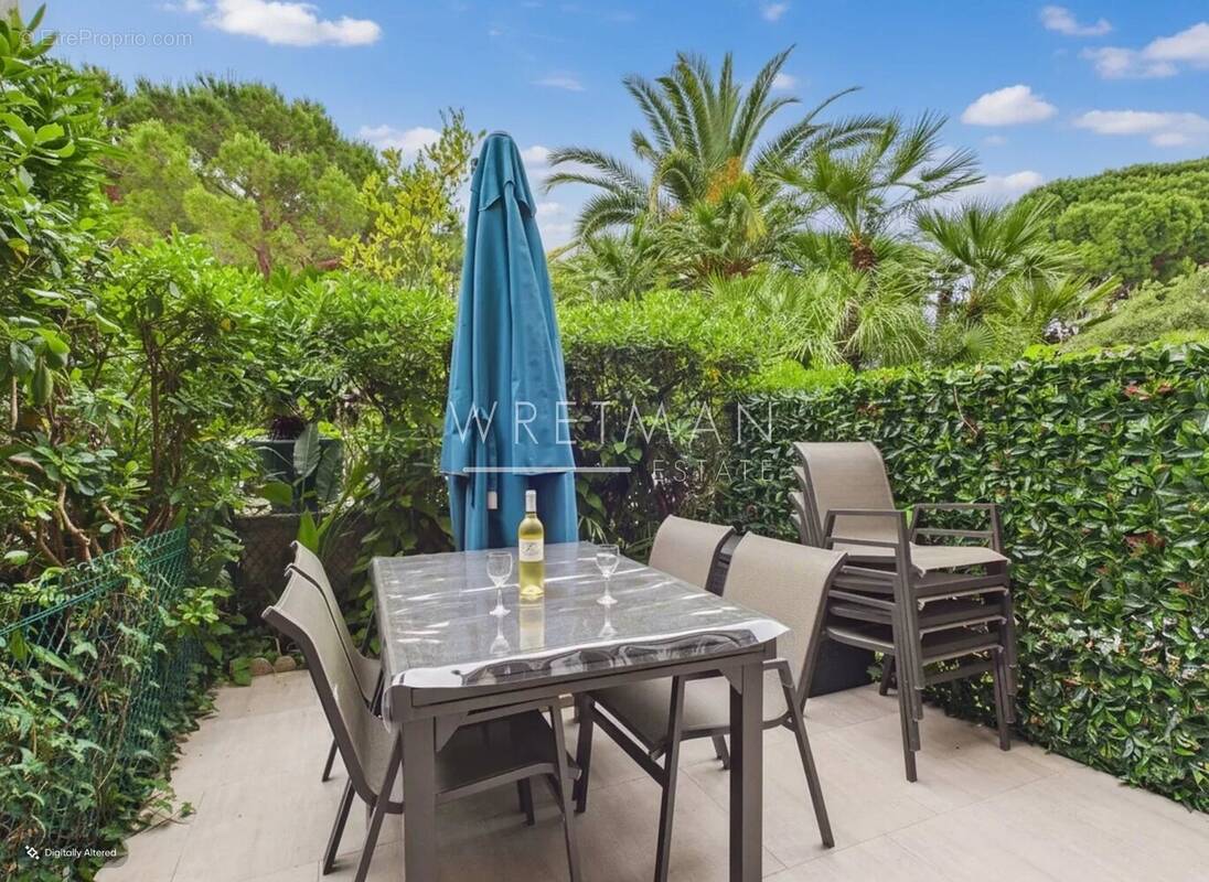 Appartement à VILLENEUVE-LOUBET